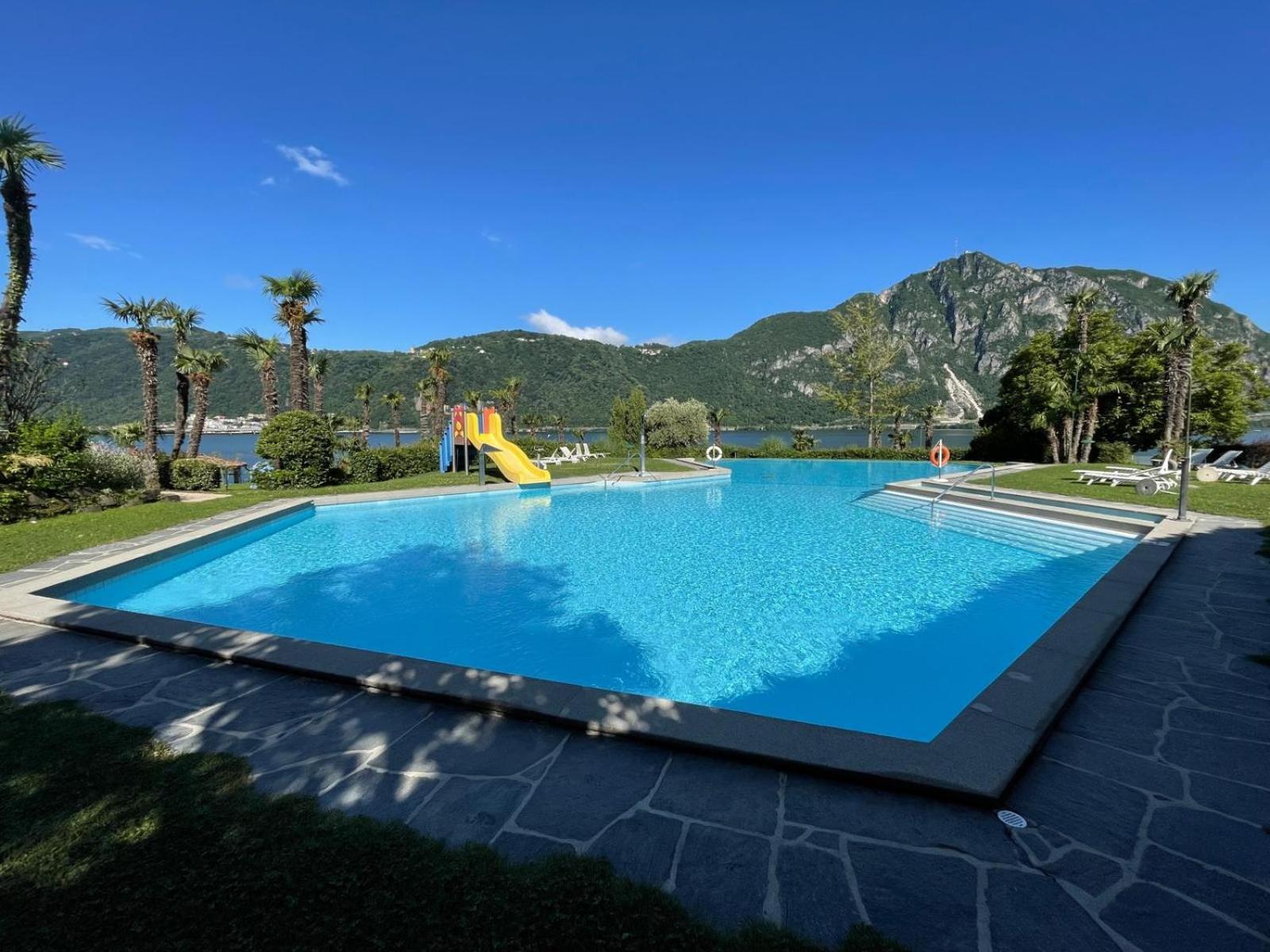 Luganersee, Pool, Strand, Parkplatz, Suite 204 Bissone Kültér fotó