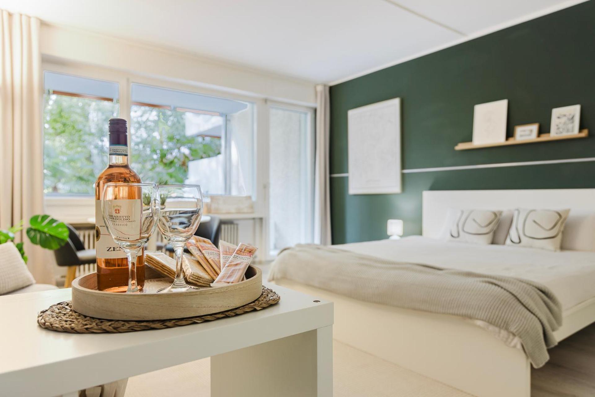 Luganersee, Pool, Strand, Parkplatz, Suite 204 Bissone Kültér fotó