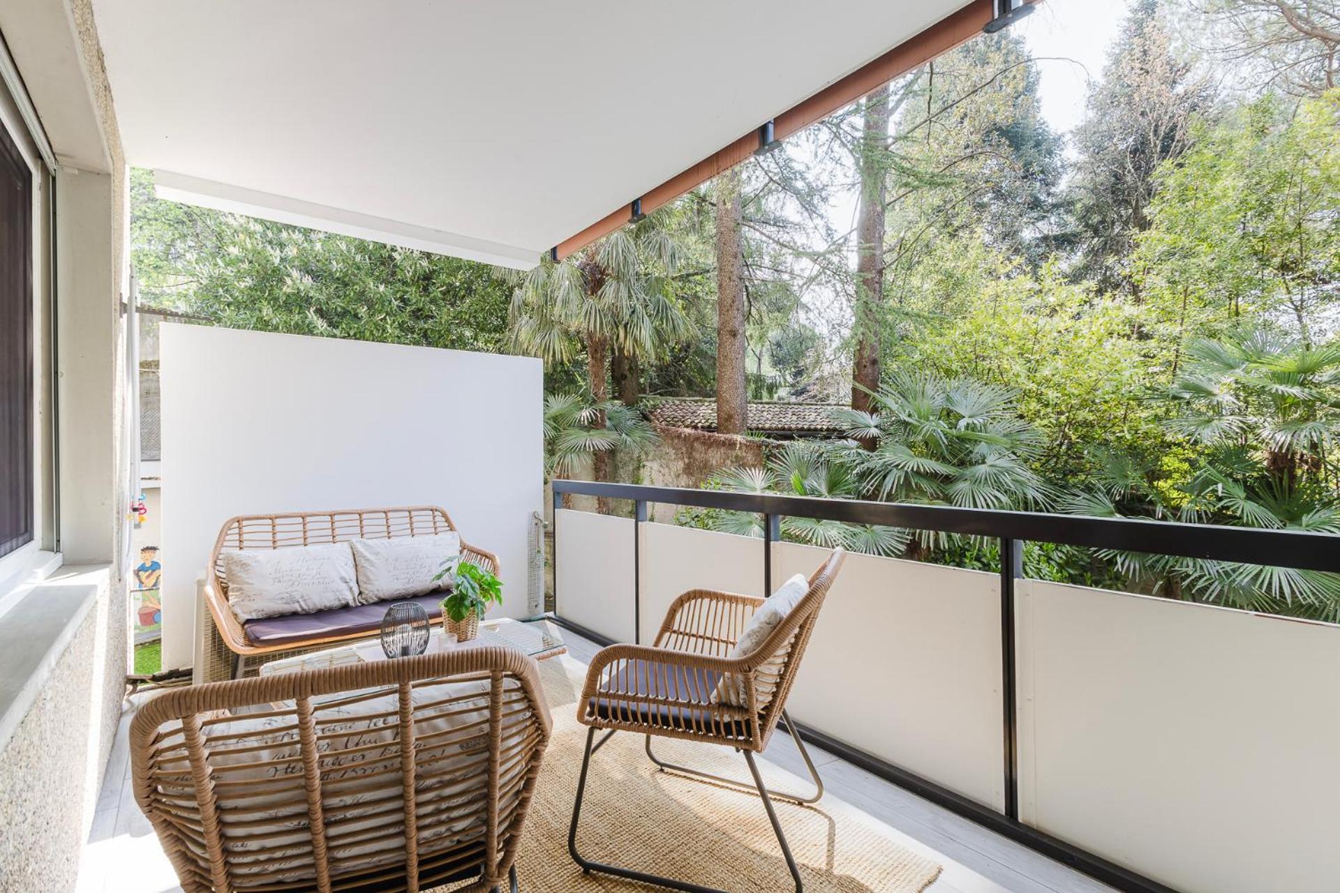 Luganersee, Pool, Strand, Parkplatz, Suite 204 Bissone Kültér fotó